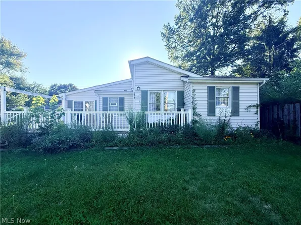 5678 Decker Rd, North Olmsted, OH 44070