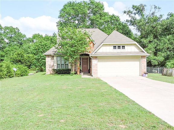 2nd image of 66 Casper Pl