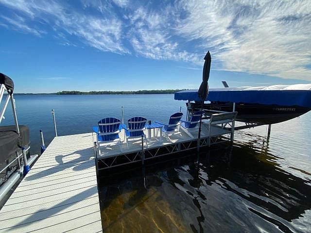1st image of 1328 Silver Beach Dr