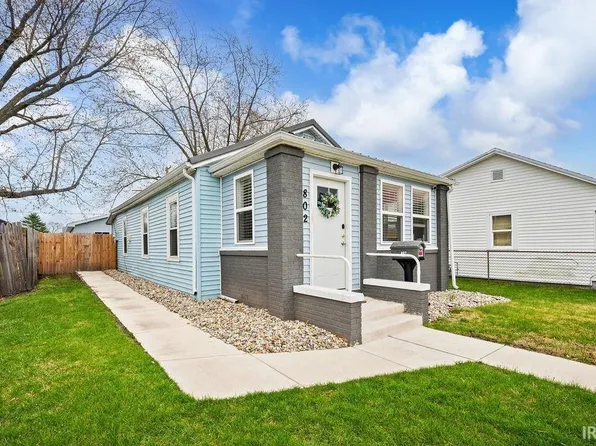 802 Somerset Ave, Mishawaka, IN 46544