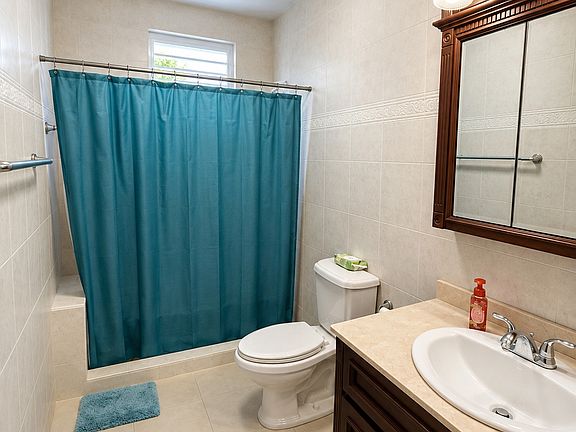 4th image of 74 Urb Lamela D 74 Isabela Casa 3 2 Vis Al M