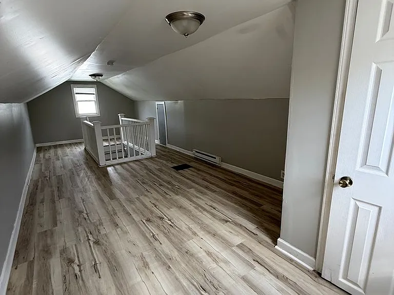 1521 N Kealing Ave — Photo 16