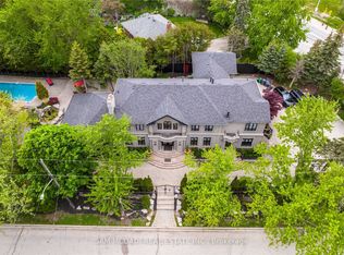 1540 Mississauga Rd, Mississauga, ON L5H 2K1