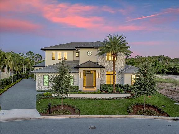 3rd image of 11043 Cromwell Rd