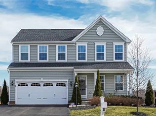 349 Ranchero Dr, Coraopolis, PA 15108