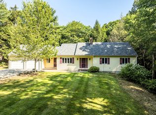 7 Homestead Ln, Rockport, ME 04856
