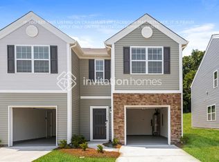 11821 Brier Village Ln, Charlotte, NC 28262