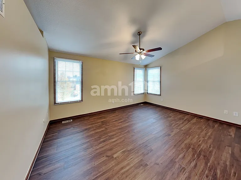 6738 Inverness St — Photo 15