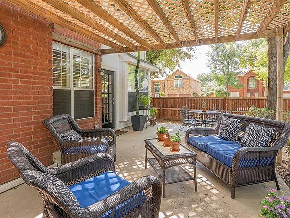 2nd image of 2901 Trailwood Ln