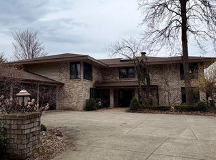 753 River Pointe Pl, Mishawaka, IN