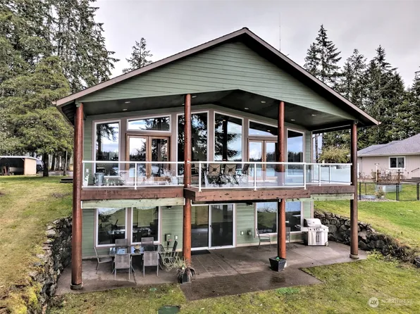 1380 E Island Lake Drive, Shelton, WA 98584