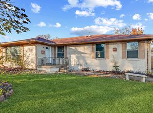 9003 Jennie Lee Ln, Dallas, TX 75227