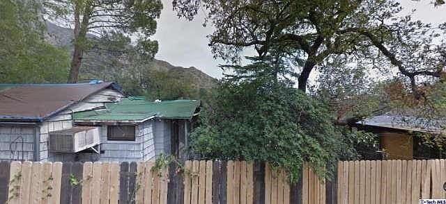 1st image of 810 Canyon Crest Dr