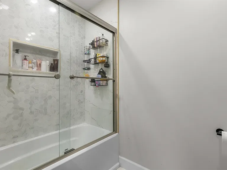 303 Silver St #1 — Photo 10