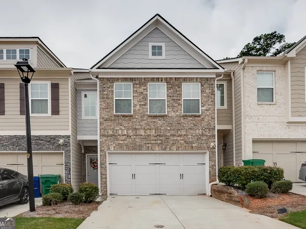 2142 Arnage Dr, Lithonia, GA 30058