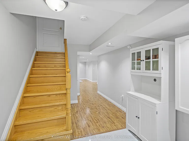 4268 Murvel Ave — Photo 35