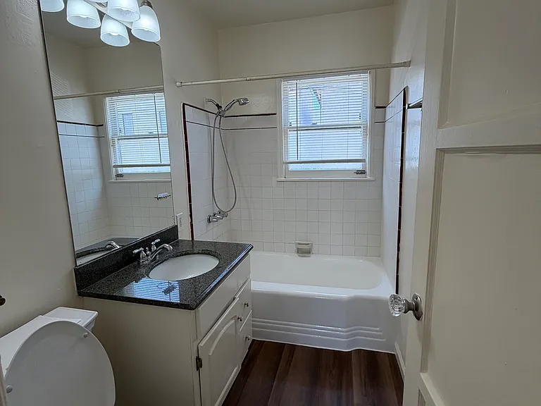 417 E Palm Ave #1/2 — Photo 20