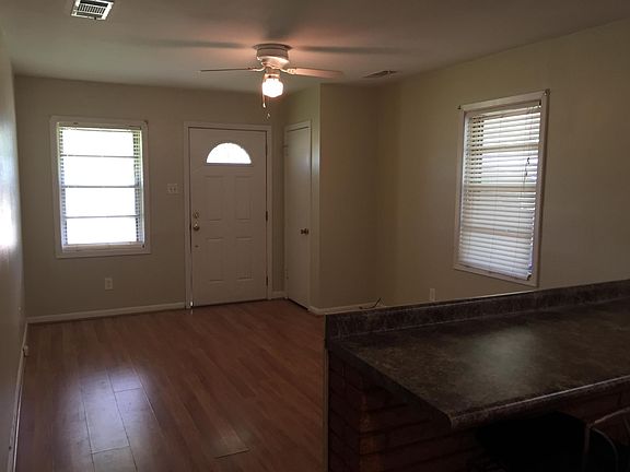 2nd image of 4611 Sheryl St