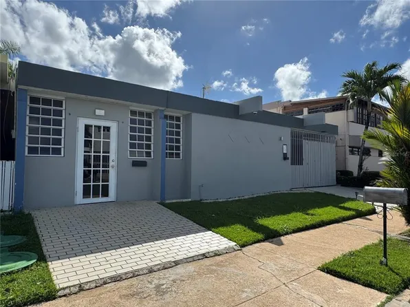 Rio Portuguez Street Valle Verde Aq #55, Bayamon, PR 00957