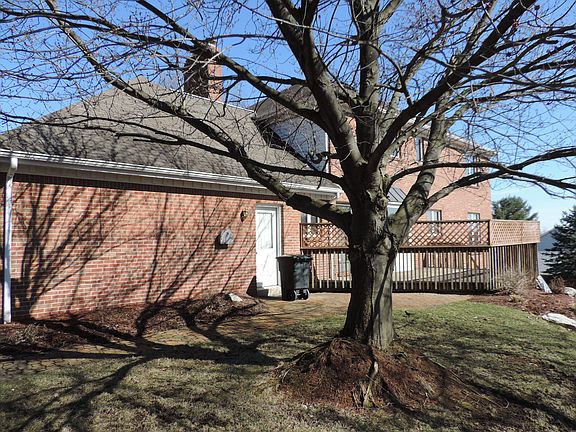 4th image of 3951 Laurel Oak Cir