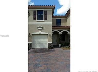 3323 W 90th St, Hialeah, FL 33018