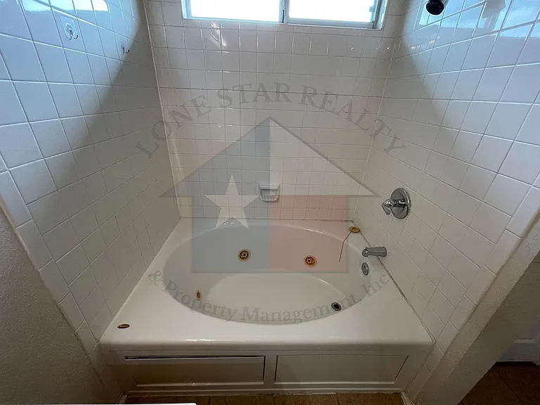 5400 Jitterbug Ct — Photo 15