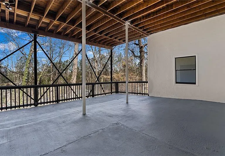 350 Kelson Dr — Photo 54