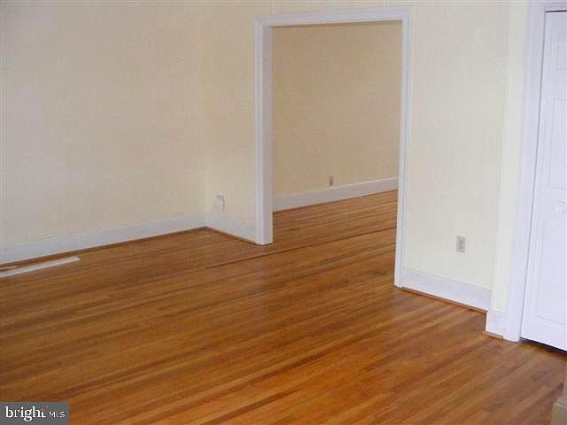 2nd image of 1406 Cedar St