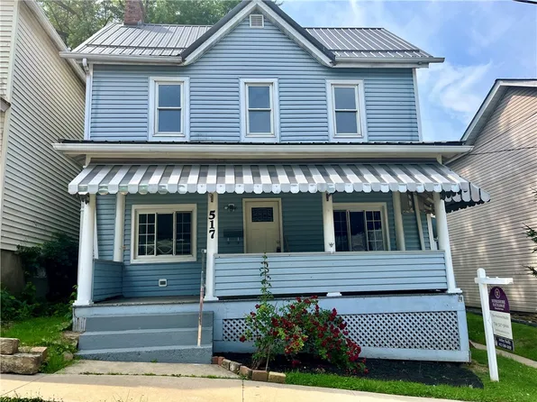 517 N 4th St, Apollo, PA 15613