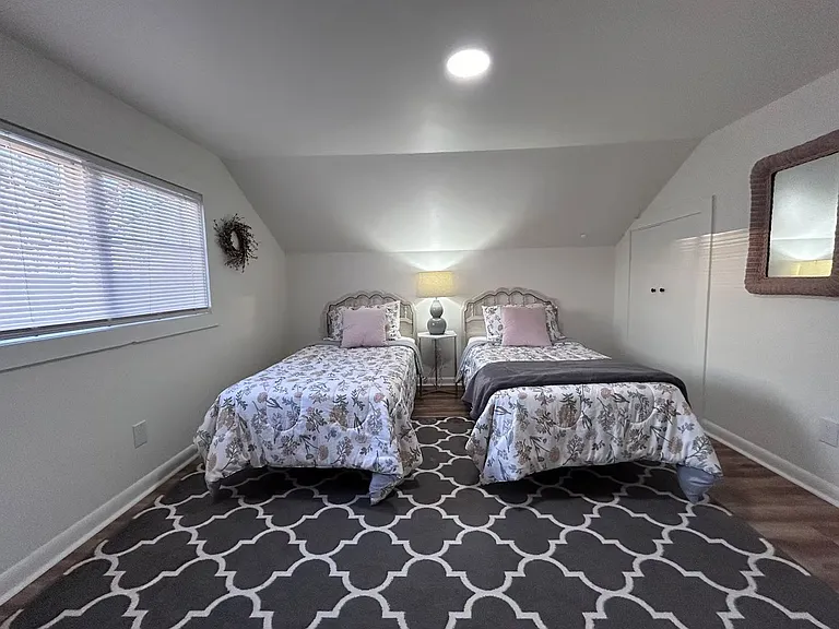 713 Front St — Photo 16