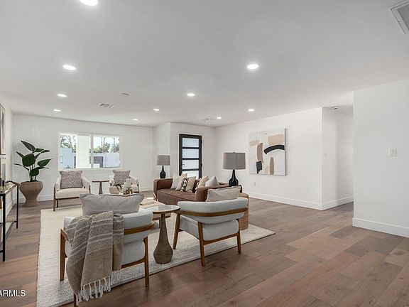 5th image of 6712 E PERSHING Avenue