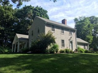 34 Lovers Ln, Duxbury, MA 02332