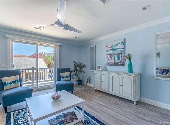 4th image of 205 Fremont Ave #3