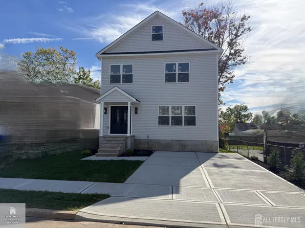 25 Fiat Ave, Iselin, NJ 08830