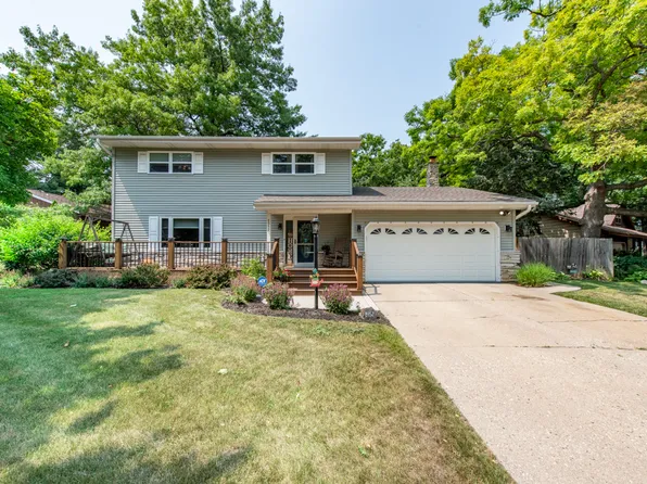 8952 41st Ave, Kenosha, WI 53142