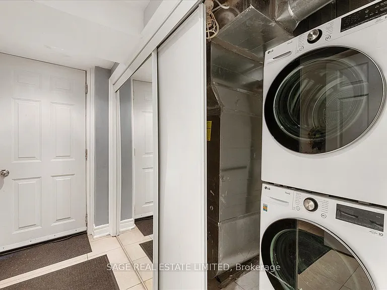 207 Cedarvale Ave #LOWER — Photo 4