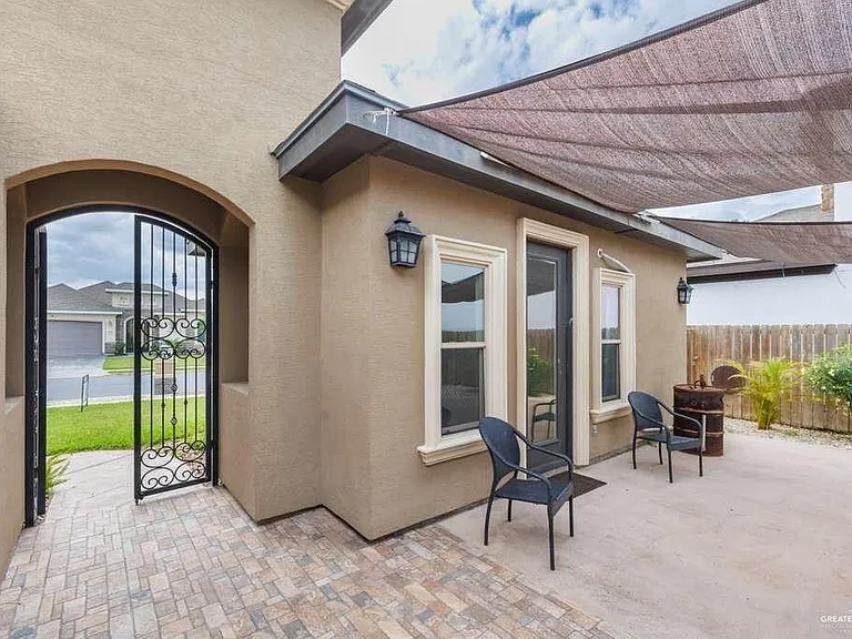 4012 Santa Fe St — Photo 2