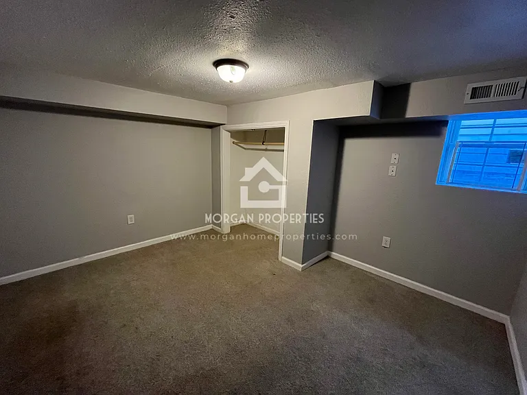 1807 Meridian St #4 — Photo 6