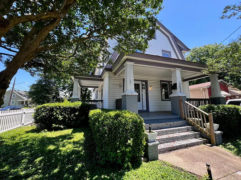 3436 Chesapeake Blvd — Photo 1