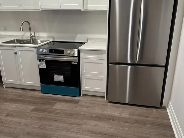 7491 Marvel Dr, Niagara Falls, ON L2H 3V7