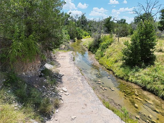 3rd image of 2875 County Road 610