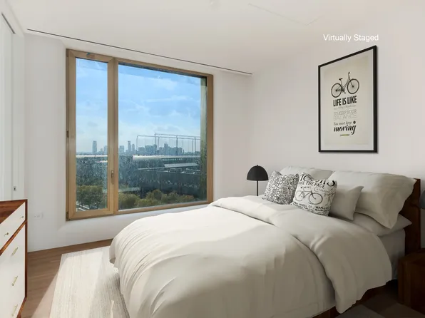 551 West 21st Street image 4 of 6