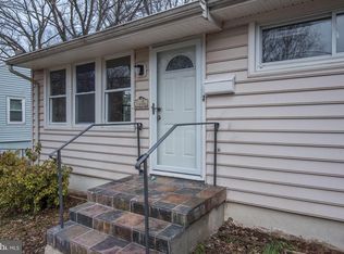 1606 Crawford Dr, Rockville, MD 20851
