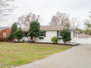 2402 Cherian Dr, Louisville, KY 40299