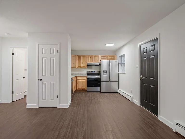 4930 King Arthur Way #C — Photo 7