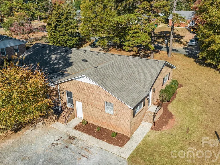 1853 Lakedell Dr — Photo 20