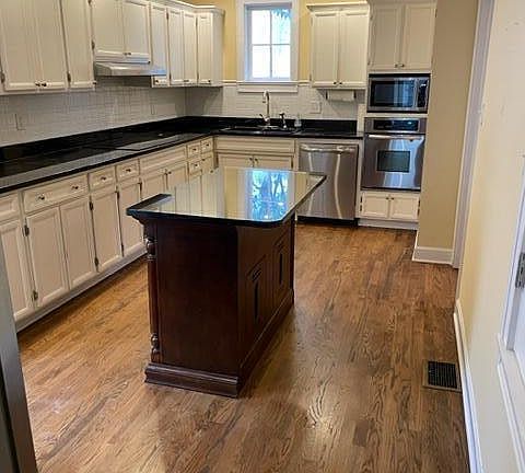 4th image of 601 Forest Hills Blvd