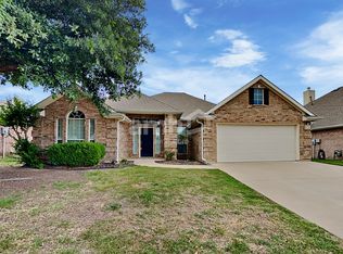 5700 Creekway Dr, Argyle, TX 76226