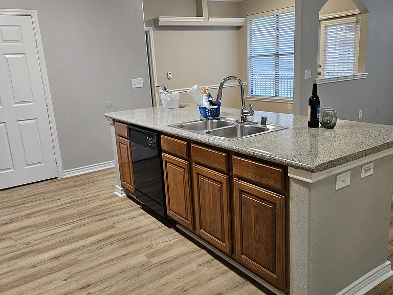 Lebanon Ridge — Photo 14