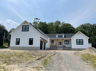 314 N Liberty St, Belchertown, MA 01007